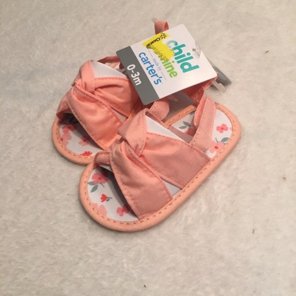 Child‎ of Mine by Carters Sandals Baby 0-3M Pink New Floral Knot Crib Shoes
